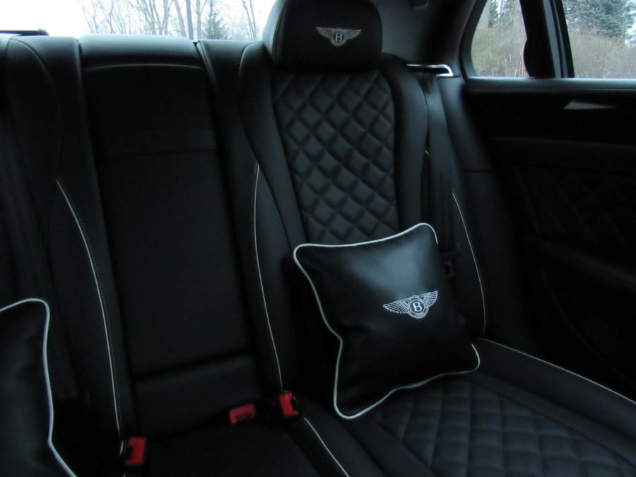 Интерьер Bentley Flying Spur V8 S 2017 года  (фото 117 из 154)